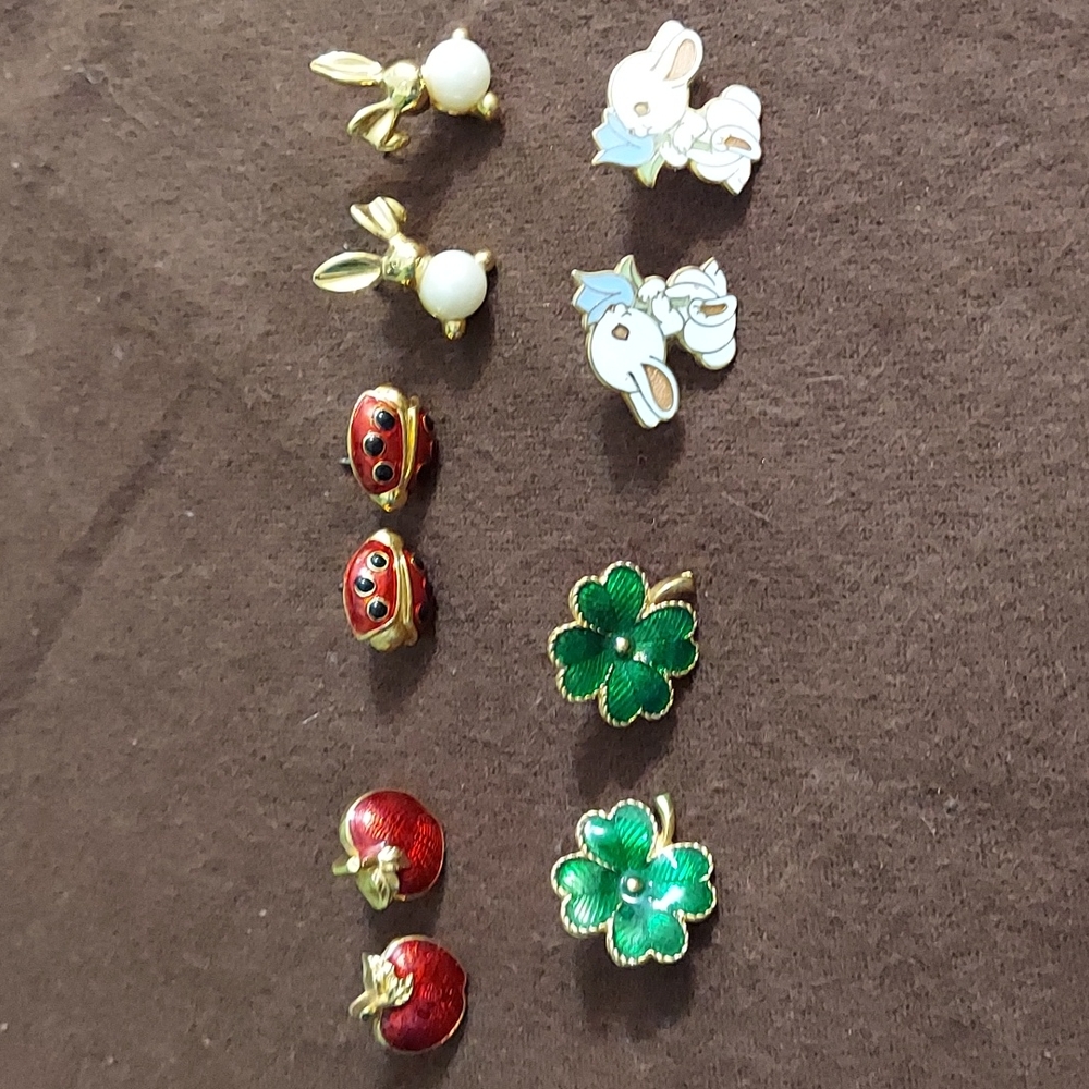 Vintage Avon earrings